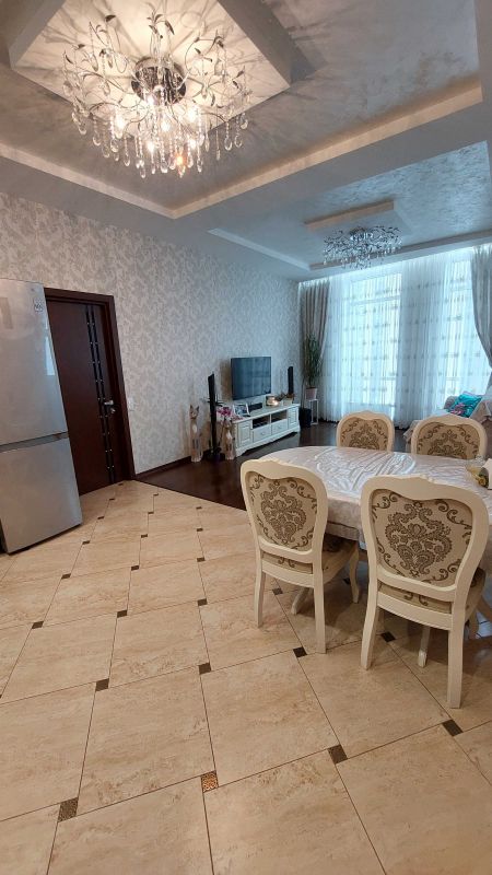 Продам 5ти кімнатну квартиру 124.1 м в центрі міста, поруч з парком Шевченко, та нагорним ринком ЖК Панорама