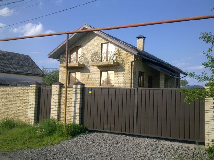 Продам будинок 4 кімнати 286м² 13 соток  Підгородне