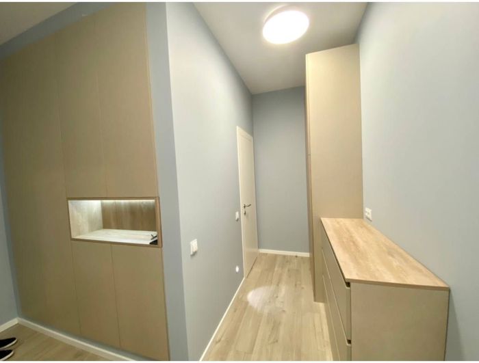 Продам 2к  квартиру 65 м в IQ HOUSE