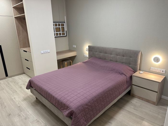 Продам 2к  квартиру 65 м в IQ HOUSE