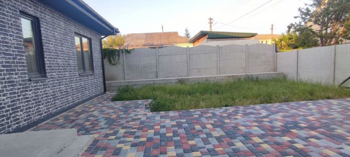 Продам 1 поверховий будинок 127 м з верандою і ділянкою на 5 соток