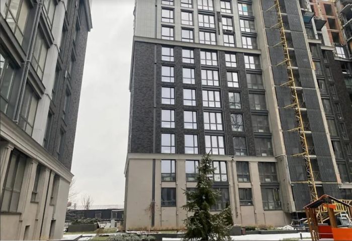 Продам 3х кімнатну квартиру в центрі міста 81 м ЖК Женева ЖК Geneve