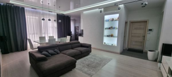 Продам 3к квартиру 125 м²  ЖК Duet Центр Крутогірний узвіз 28