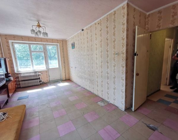 Продам 3к 60 м² ж/м Червоний Камінь 14 Покровский