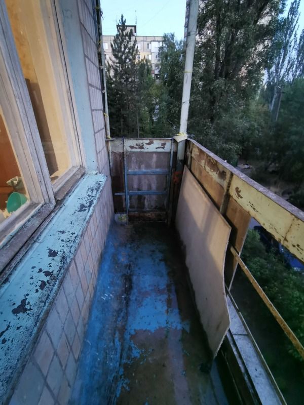 Продам 3к 60 м² ж/м Червоний Камінь 14 Покровский