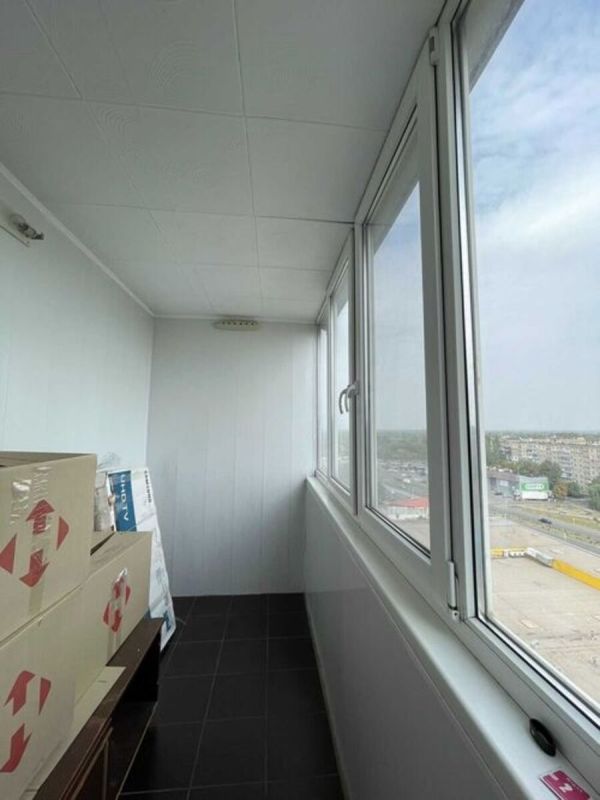 Продам 1к квартиру на ж/м Покровский ул. Кондратюка