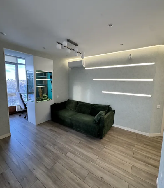 Продам 3к квартиру 76 м² з ремонтом, техніка та меблі ЖК SokolovSky Сокіл Слави бул. 45 Б