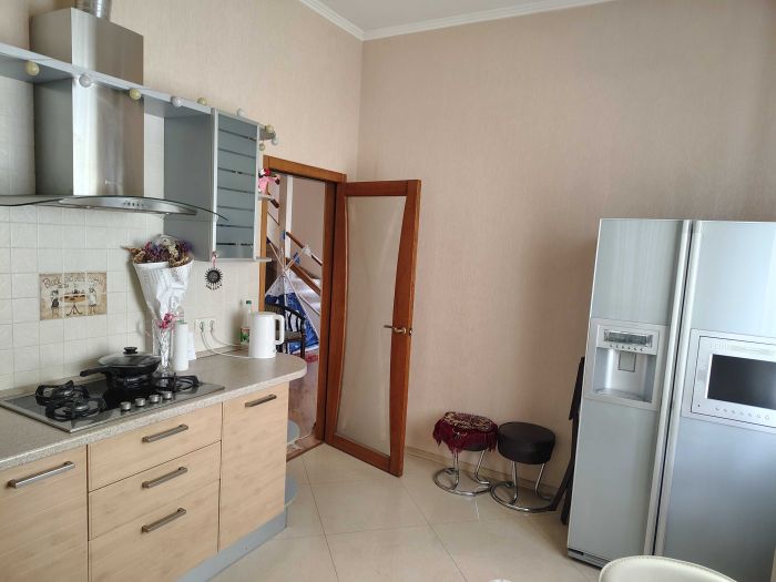 Продам дом 3к 96 м² участок 6 соток в поселке Золотые ключи