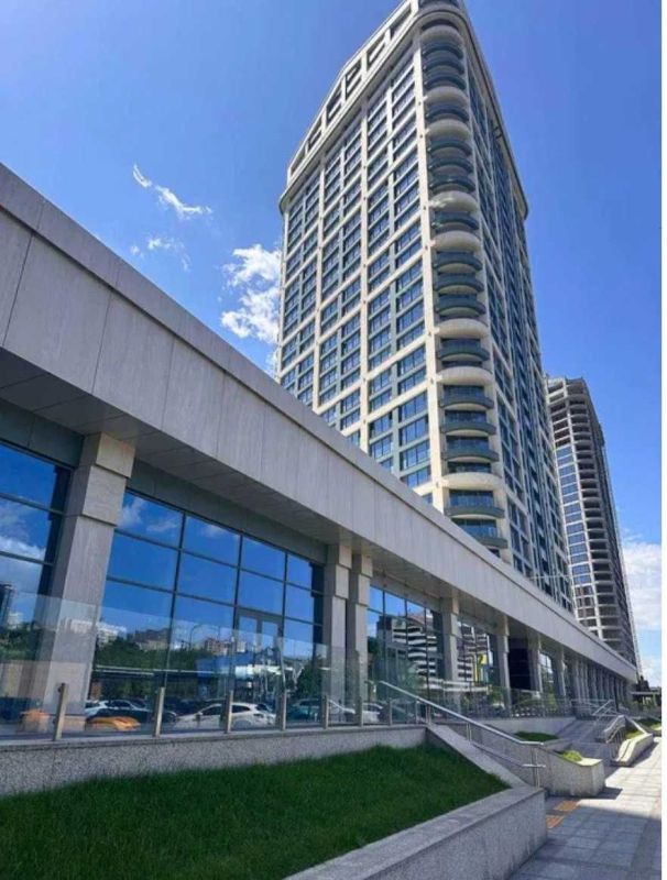 Продам 2к квартиру 46 м² у ЖК Bartolomeo Resort Town 2-га вежа