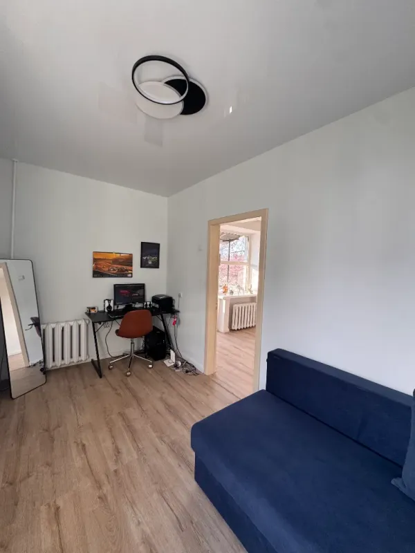 Продам 2к с ремонтом 47 м² Гагаріна вул. Піхоти Короля (Лізи Чайкіної) 17