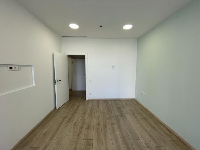 Продам 3к квартиру 104 м² ЖК Фестивальний