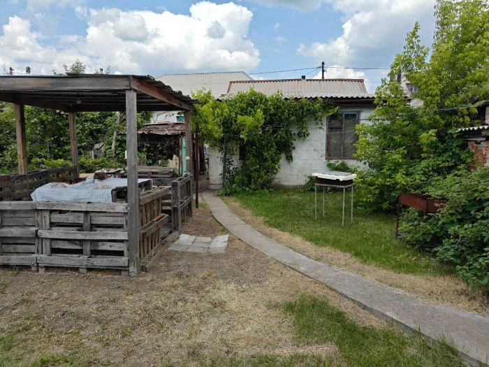 Продам дом АНД район участок 7.2 соток ул. Штормова