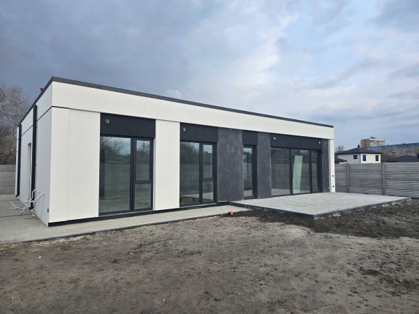 Продам будинок новобудова Амур Нижньодніпровський район 4к, 5 соток 105 м²