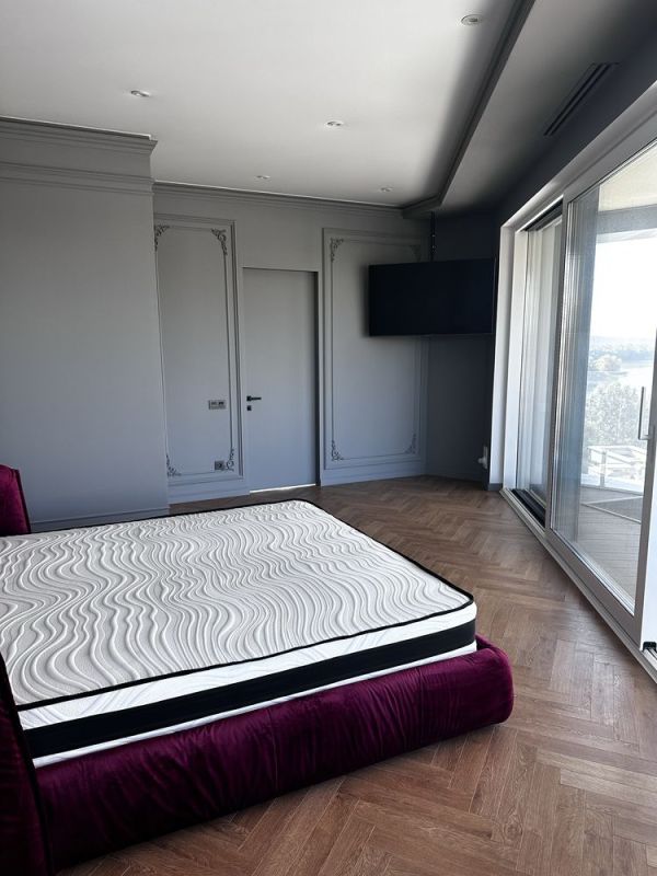 Продам велику 4к квартиру 160 м² з ремонтом, власною терасою ЖК Bartolomeo