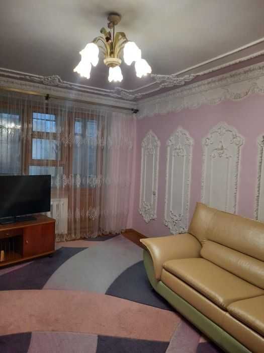 Продам 3к квартиру с индивидуальным газовым отомлением, мебелью, техникой и ремонтом