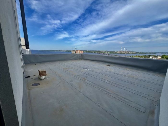 Продам пент хаус 150 м2 с террасой и видом на реку ЖК Южный