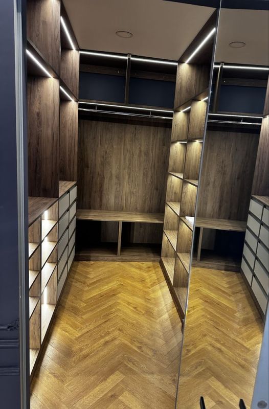 Продам велику 4к квартиру 160 м² з ремонтом, власною терасою ЖК Bartolomeo
