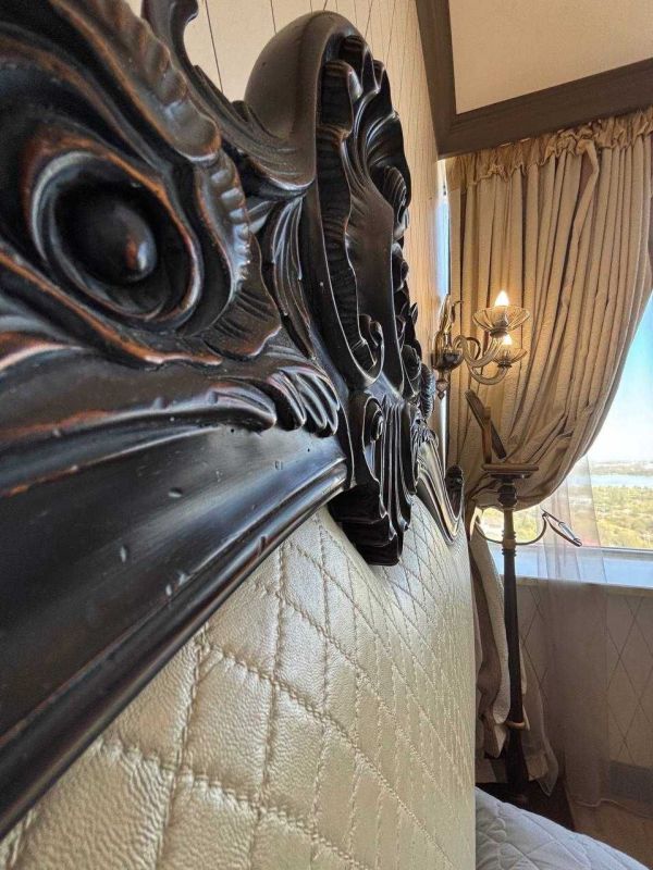 Продам 5к квартиру в Днепре ЖК Славия проспект Д. Яворницкого дом 3