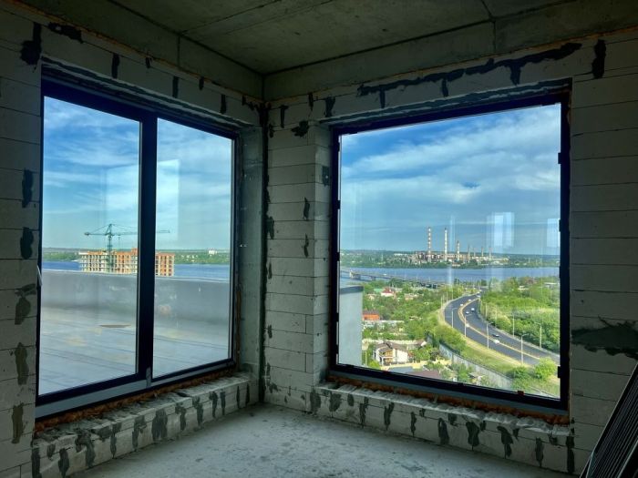 Продам пент хаус 150 м2 с террасой и видом на реку ЖК Южный