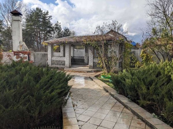 Продам будинок 276.90 м² в Обухівці за мостом Ізумруд