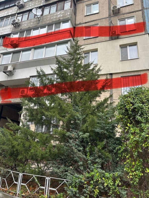 Продам эксклюзивную 3к квартиру  88.90 м² на ж/м Покровский с дизайнерским ремонтом