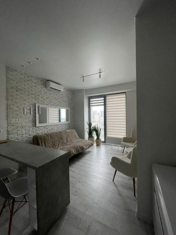 Продам студию 31 м² 2-я башня ЖК Bartolomeo