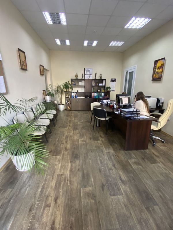 Продам комерційне приміщення з окремим входом на вул. Старокозацька м. Дніпро