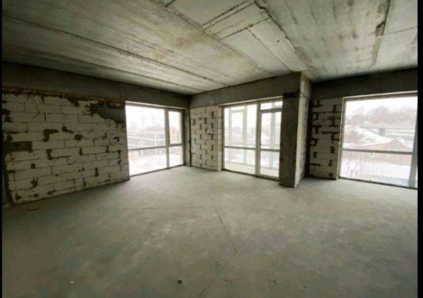 Продам 3 кімнатну квартиру 92 м² на ж/м Перемога ЖК Южний