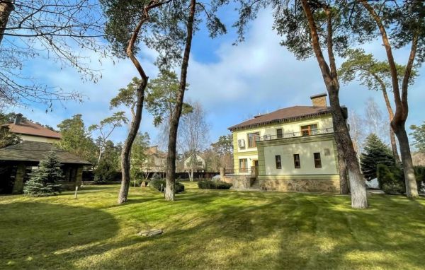 Продам элитный, загородный дом 520 м² 5 комнат, 25 соток в КТ Шишкино