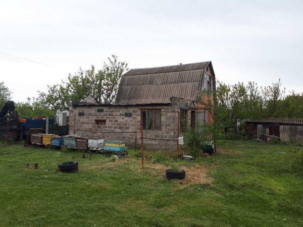 Продам дачу в Обухівці, 80 м² 9 соток