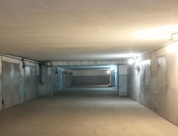 Продам паркінг в центрі міста по вул. Рогалева 14