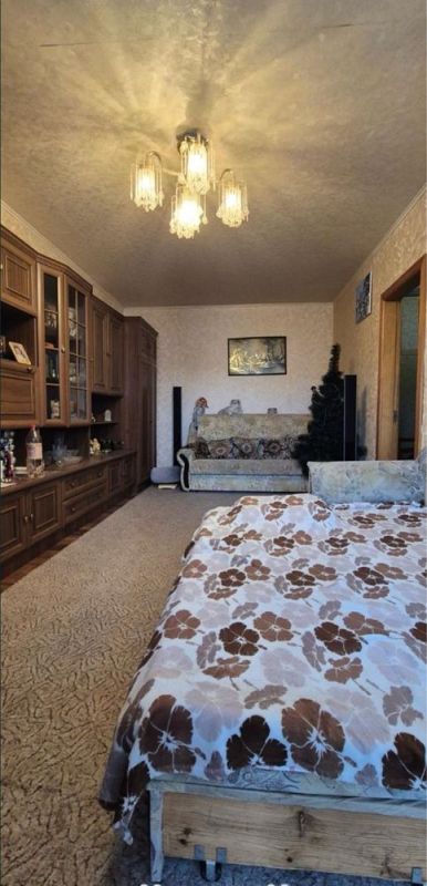 Продам 2к квартиру 43.20 м² ж/м Покровський