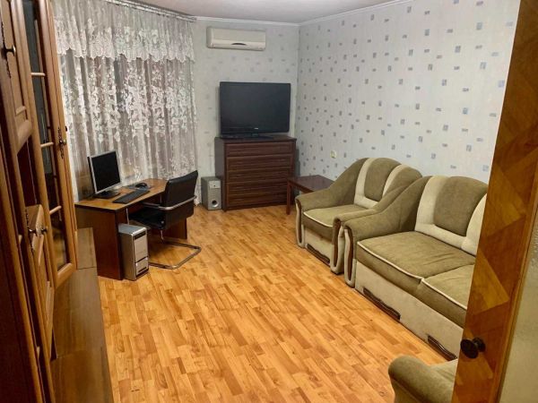 Здам 3х кімнатну квартиру в центрі, вул Старокозацька можно з невеликим песиком