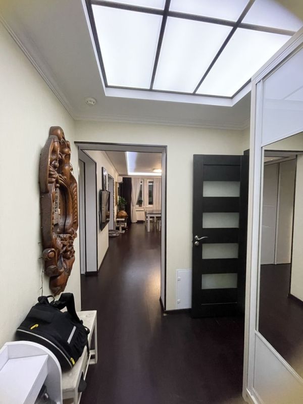 Продам 3х кімнатну квартиру з паркомісцем ЖК Олімпік 2 Дніпро Слобожанське