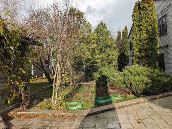 Продам будинок 276.90 м² в Обухівці за мостом Ізумруд