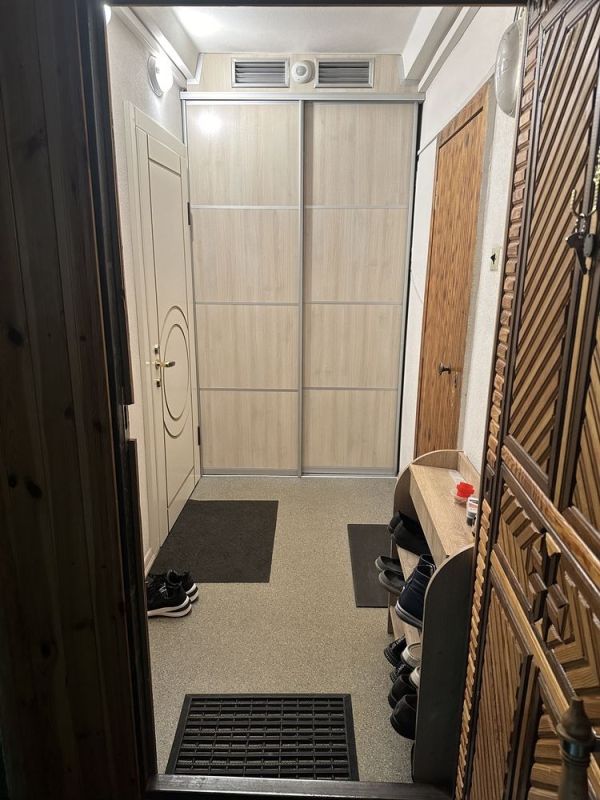 Продам эксклюзивную 3к квартиру  88.90 м² на ж/м Покровский с дизайнерским ремонтом