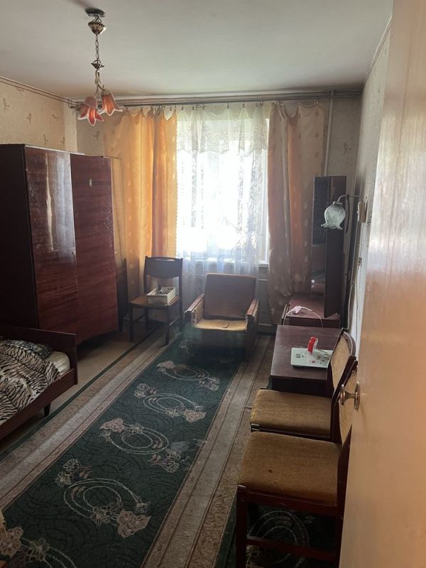 Продам 3к квартиру 70.40 м² на Коммунаре