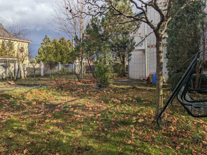 Продам будинок 276.90 м² в Обухівці за мостом Ізумруд