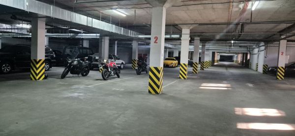 Продам паркоместо ЖК Пїятий Континент на ж/м Перемога