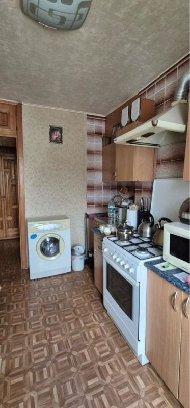 Продам 2к квартиру 43.20 м² ж/м Покровський