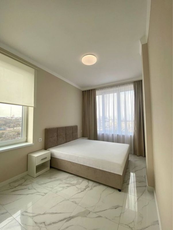 Продам 2к кімнатну квартиру 50 м² з ремонтом ЖК Victory Hall