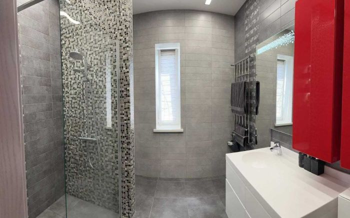Продам будинок в Обухівці, вул. Зарічна 4 кімнати 200 м², 2 поверхи 7 соток  