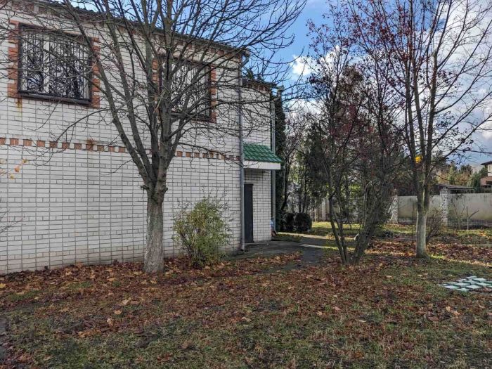 Продам будинок 276.90 м² в Обухівці за мостом Ізумруд