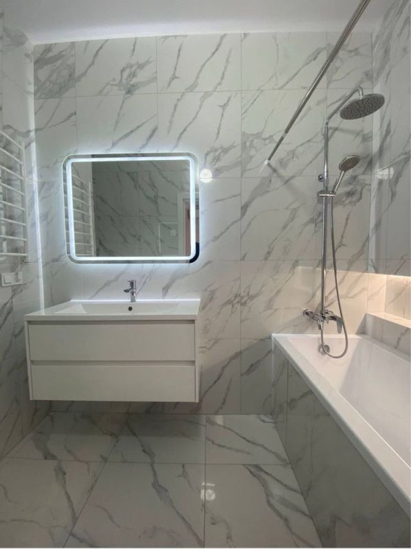 Продам 2к кімнатну квартиру 50 м² з ремонтом ЖК Victory Hall