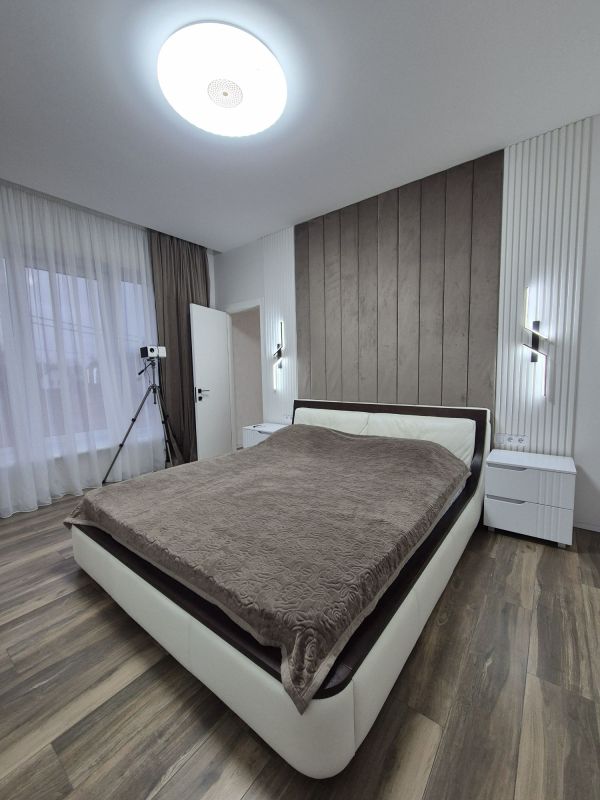 Здам будинок 5 к 185 м² 10 соток на ж/м Фрунзенскій АНД район