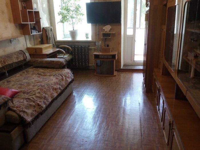 Продається 2к квартира 42 м² в центрі міста Дніпро, поряд із парком Чкалова