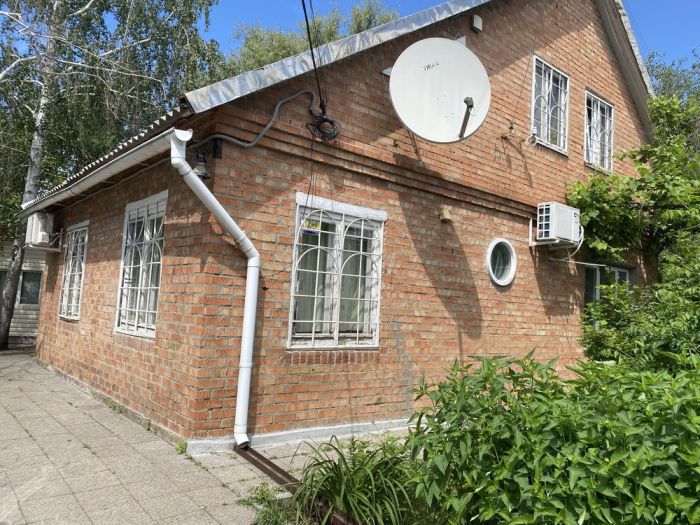 Здам дачу 100 м2 10 сот с літнім будинком на березі Орели в Обуховке - Партизанське