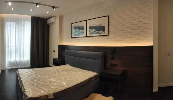 Продам 2х кімнатну квартиру 70 м² ЖК Панорама, Нагірній ринок, парк Шевченко вул. Сімферопольська