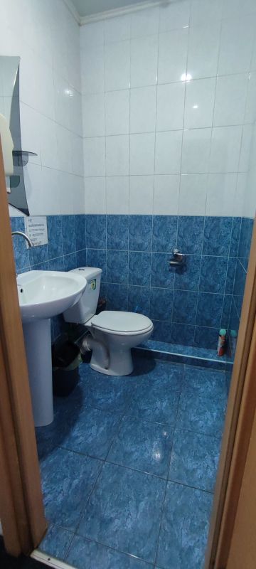 Сдам офис с мебелью район пл. Старомостовая (Островского)