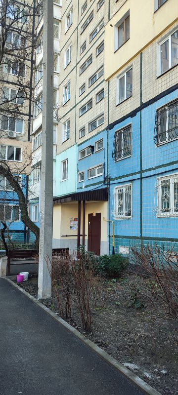 Продам 2к квартиру 48 м² ж/м Парус вул. Моніторна 7
